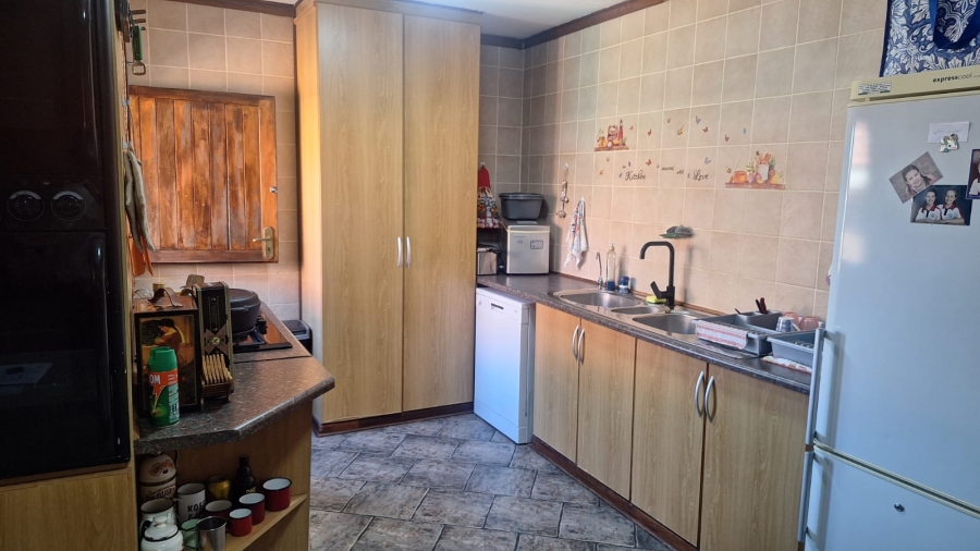 3 Bedroom Property for Sale in Hillcrest Northern Cape